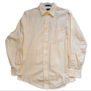 CHAPS fitted spread collar dress shirt, size m